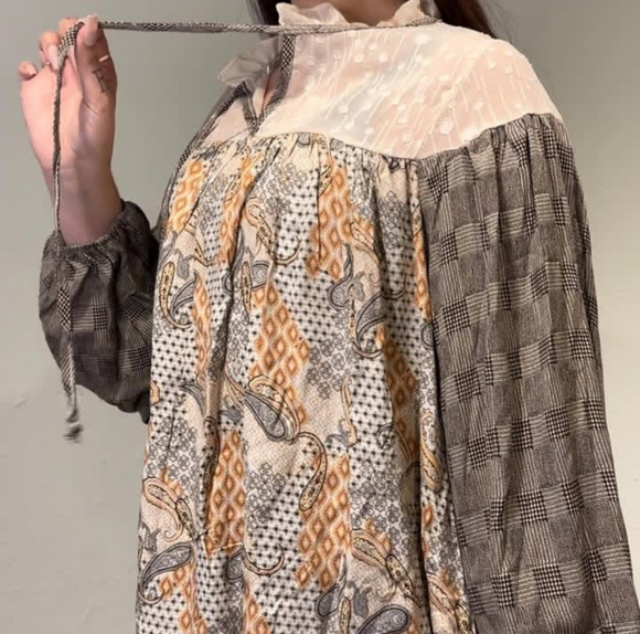 Taupe Lela Mock Neck Top - Picture 3 of 3